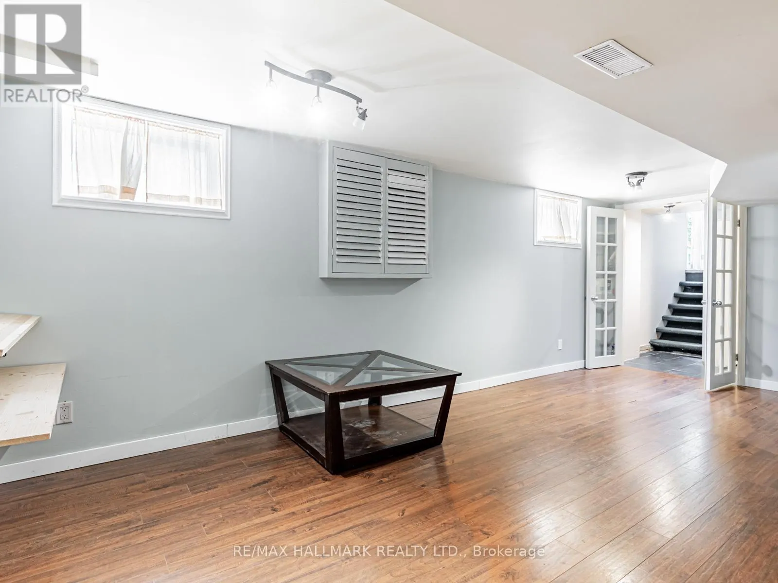 244 KING EDWARD AVENUE