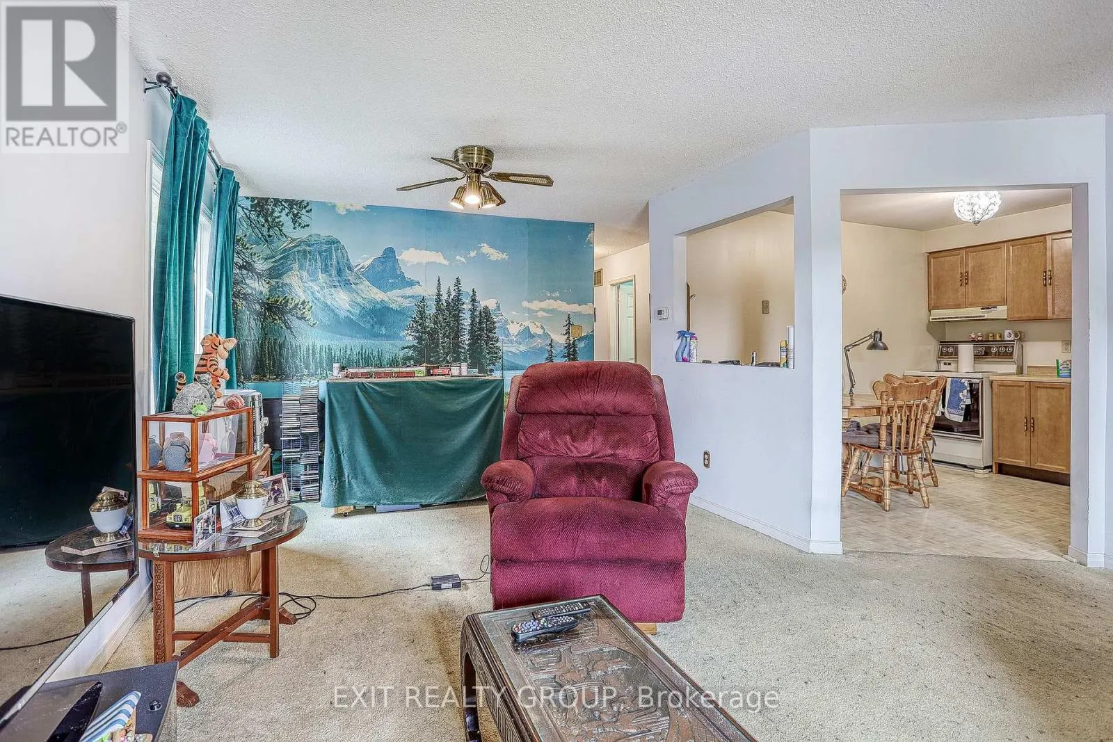 44 ANGUS DRIVE