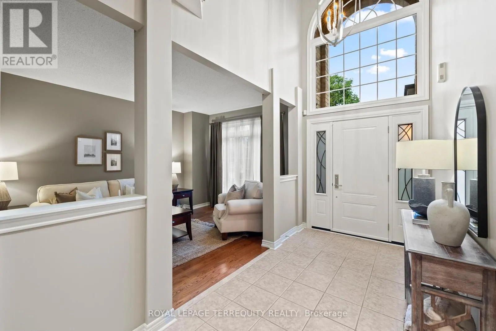 55 SPLENDOR DRIVE