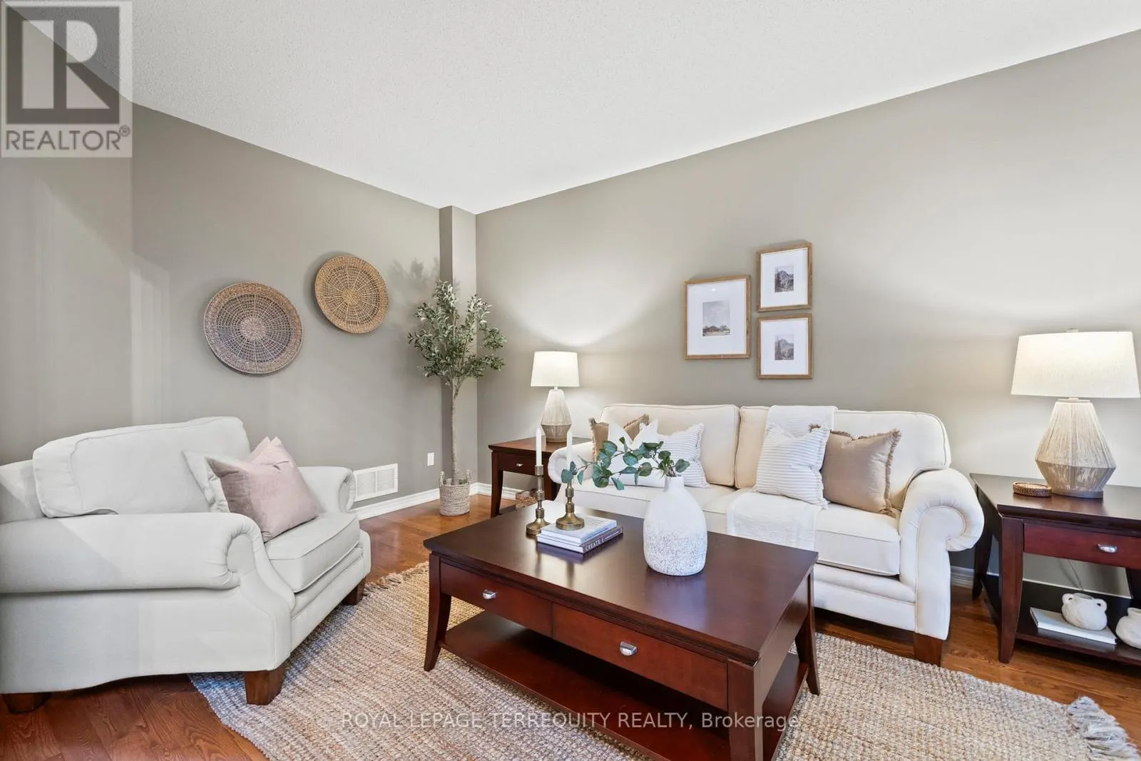 55 SPLENDOR DRIVE