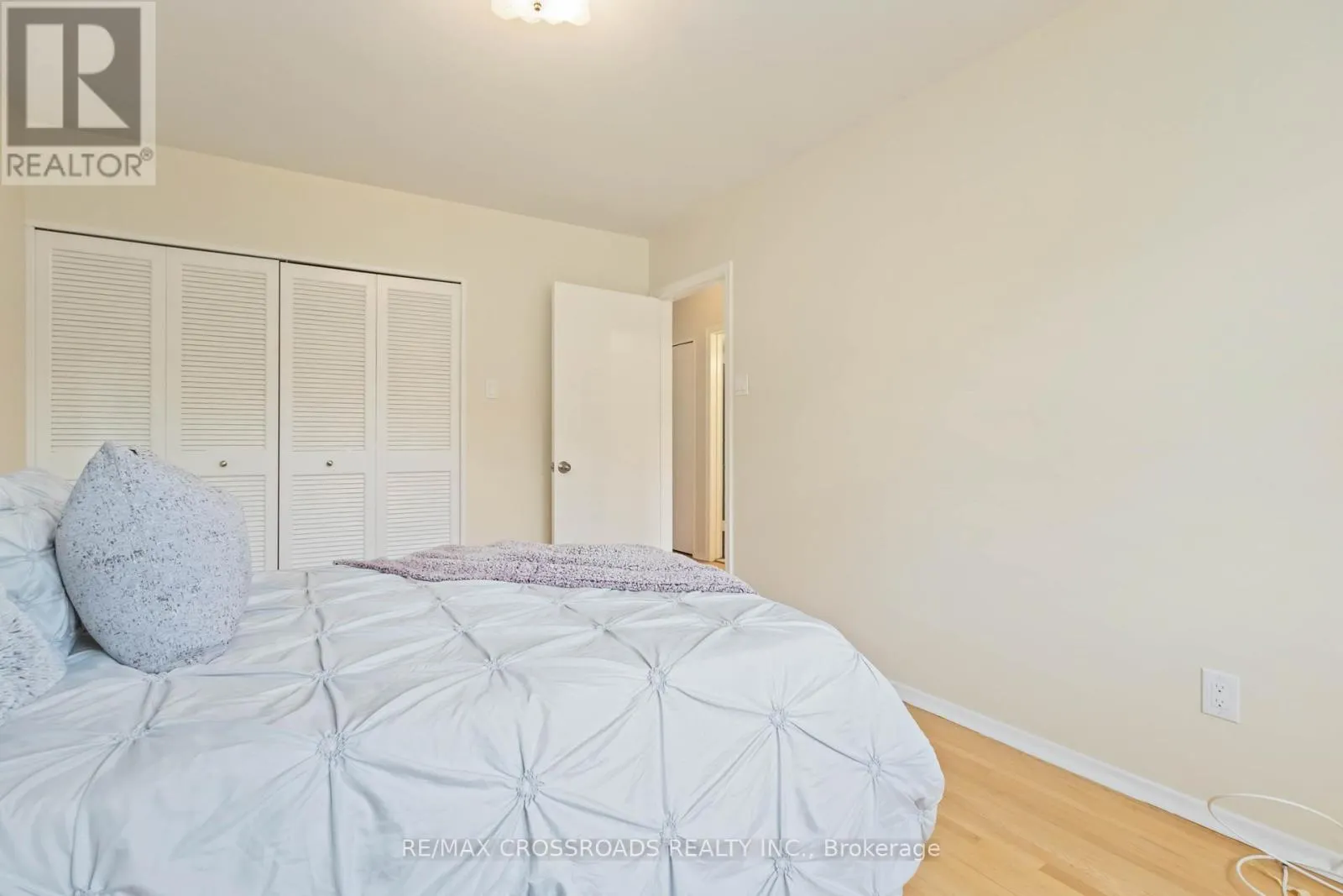 3 BOWATER DRIVE
