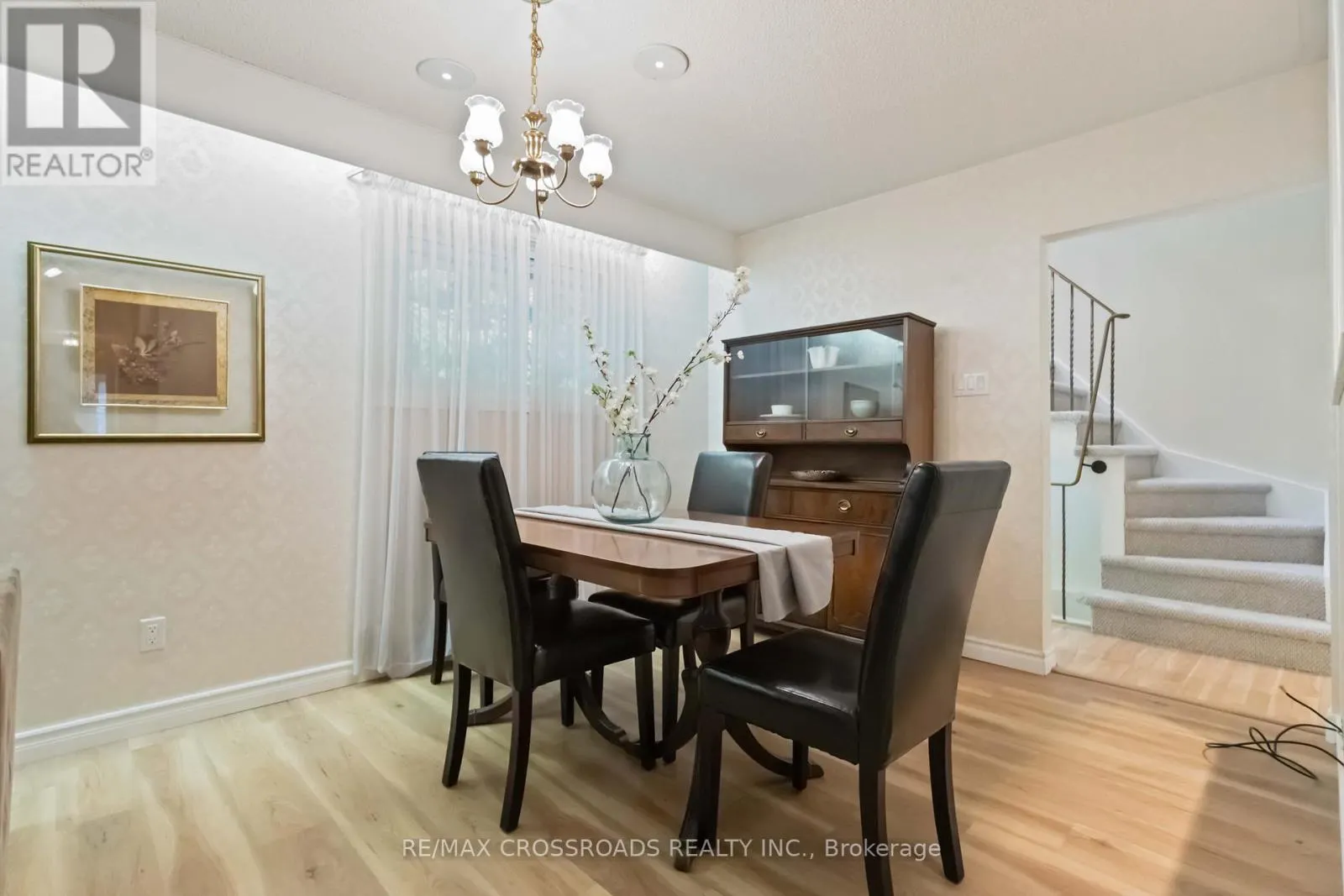 3 BOWATER DRIVE