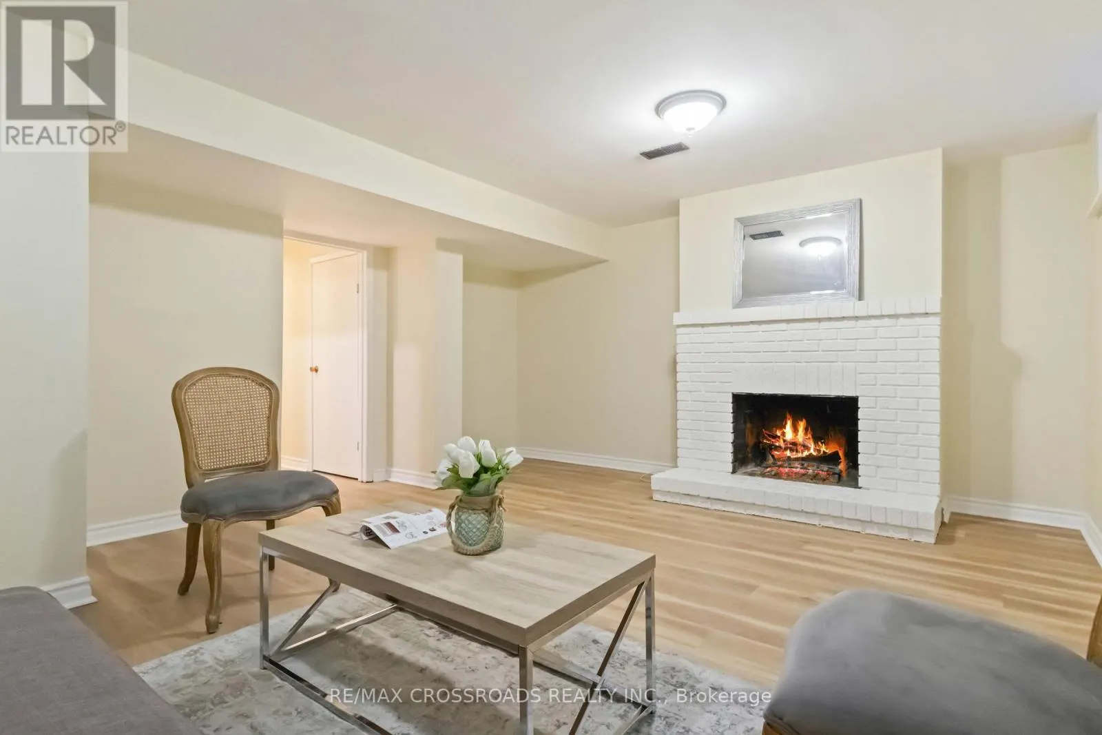 3 BOWATER DRIVE