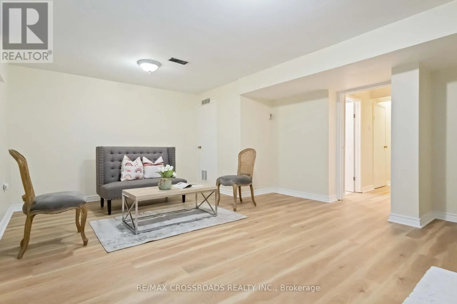 3 BOWATER DRIVE