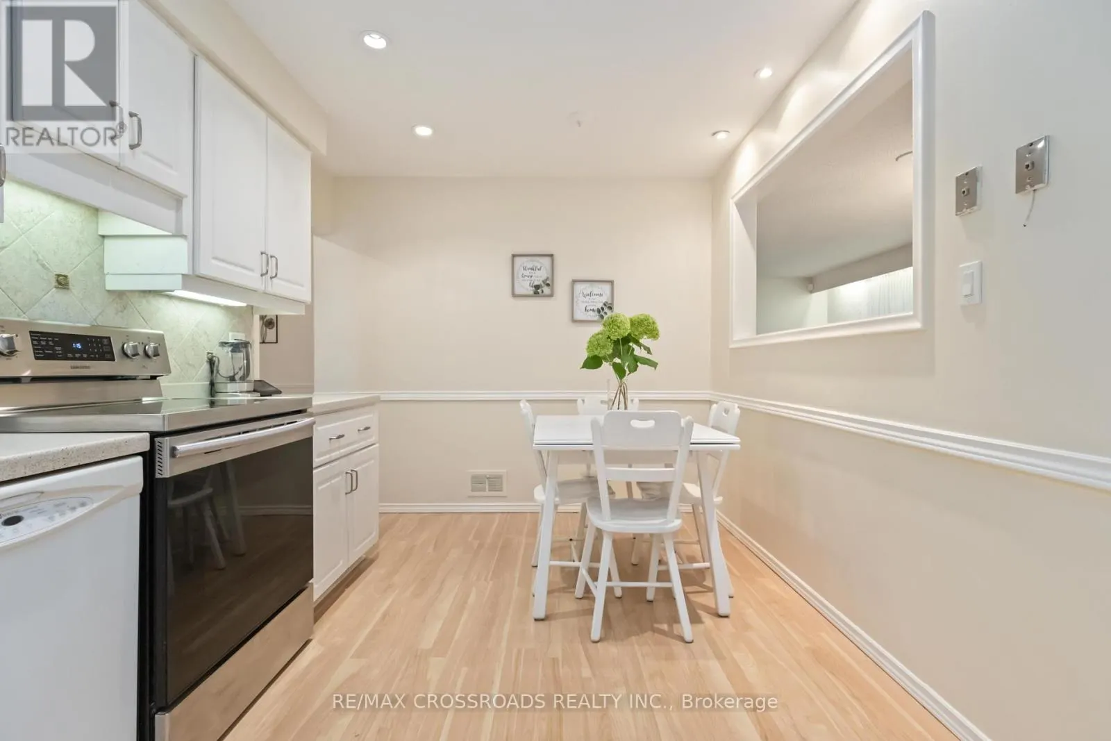 3 BOWATER DRIVE