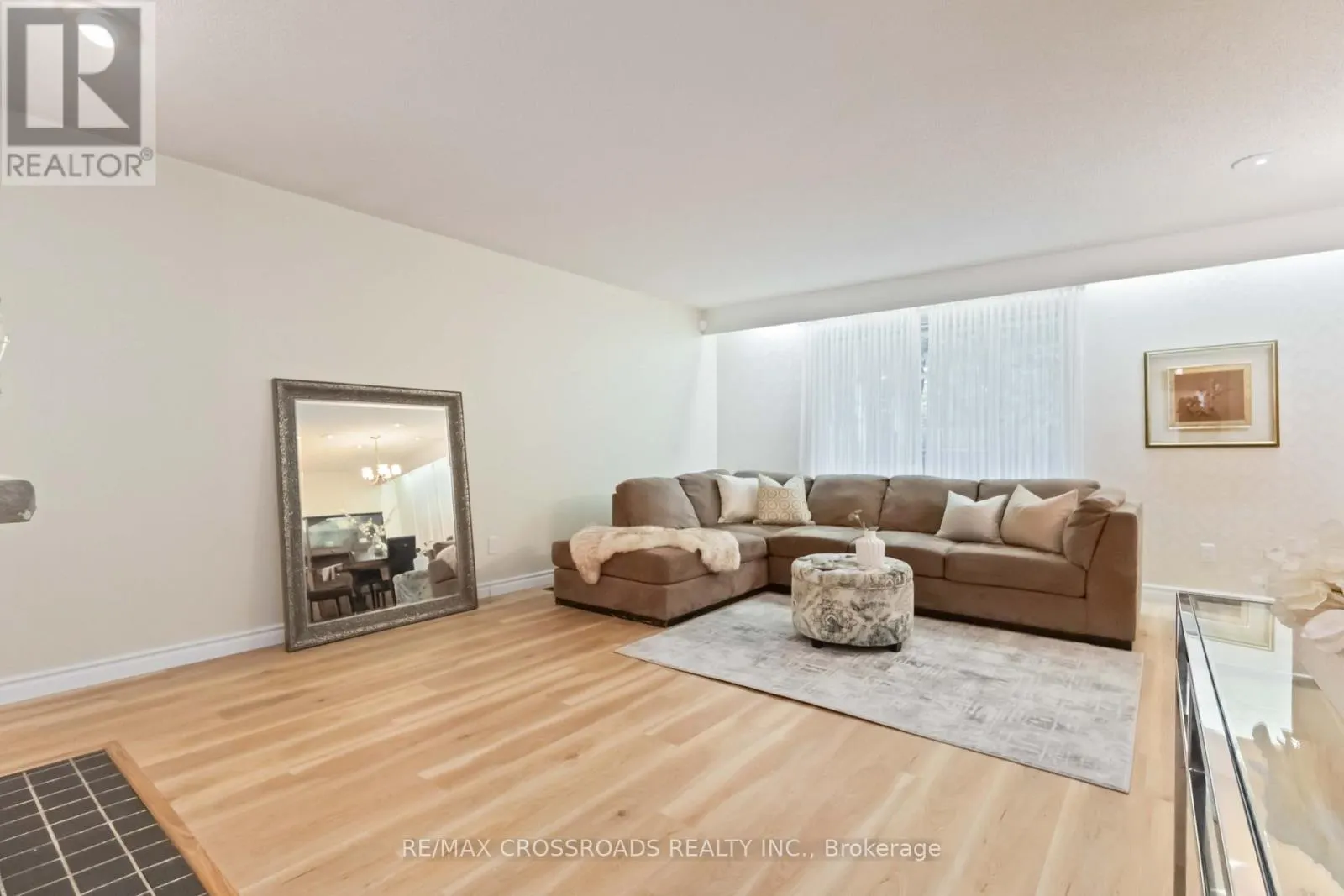 3 BOWATER DRIVE