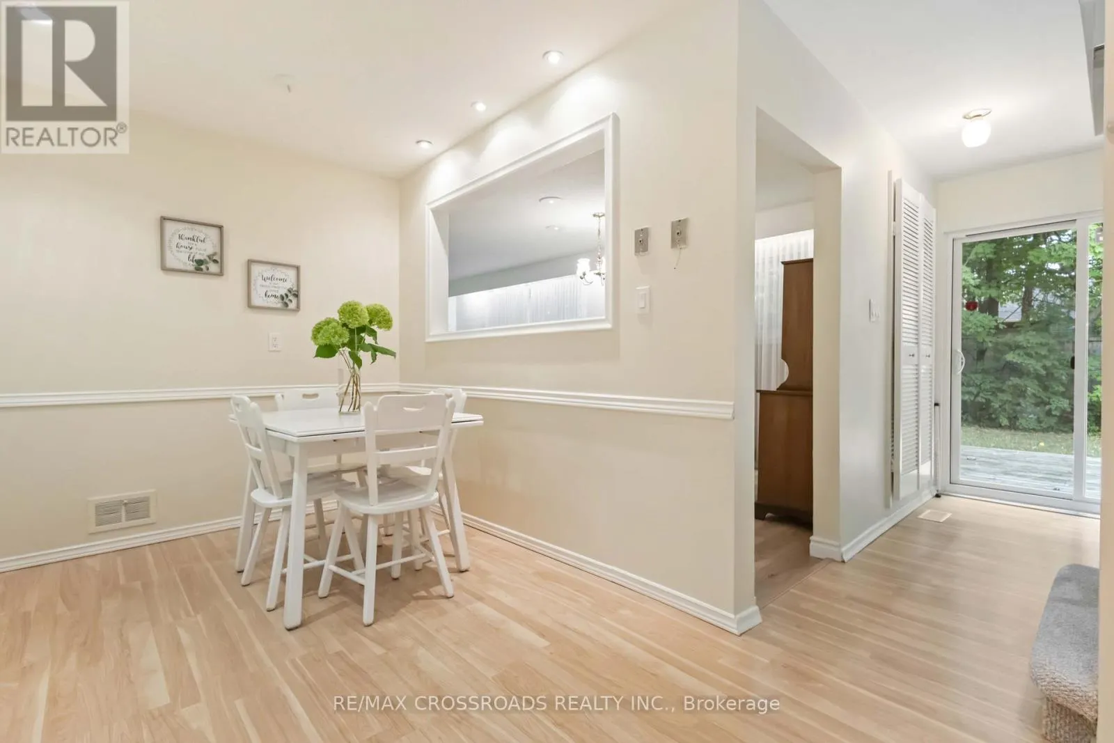 3 BOWATER DRIVE