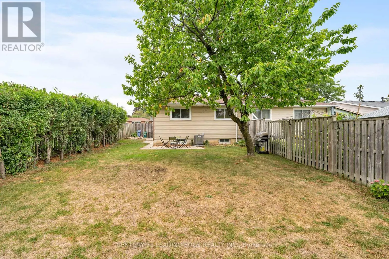 809 SANOK DRIVE