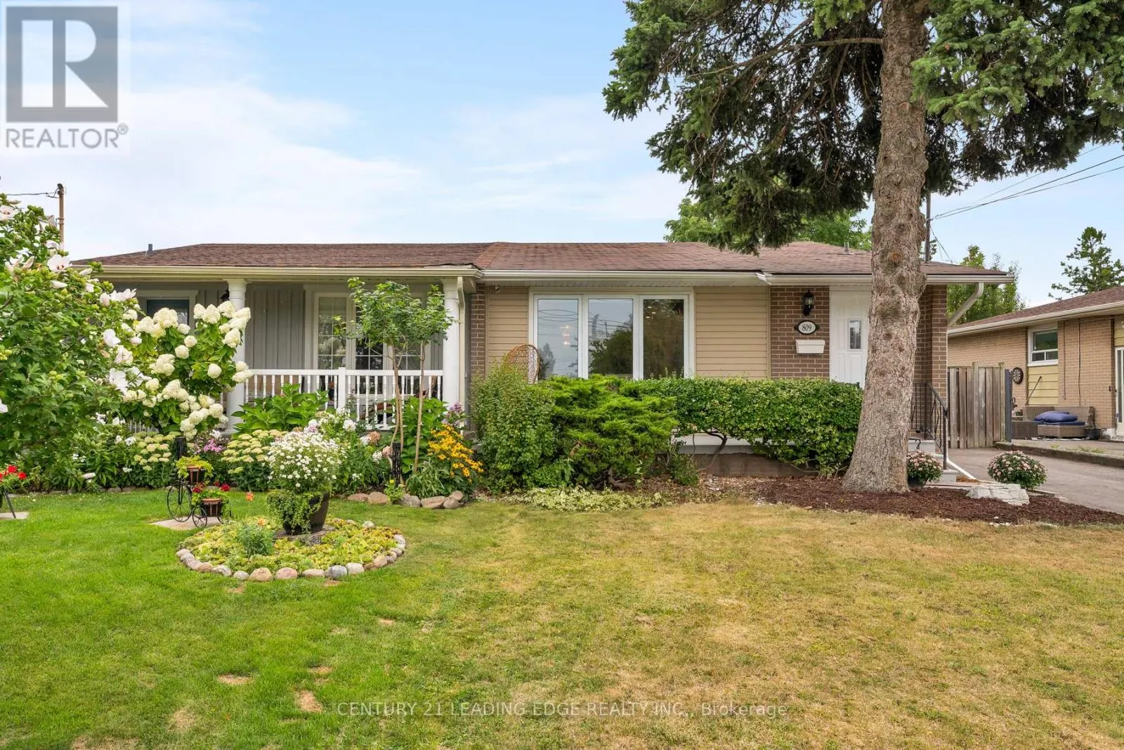 809 SANOK DRIVE