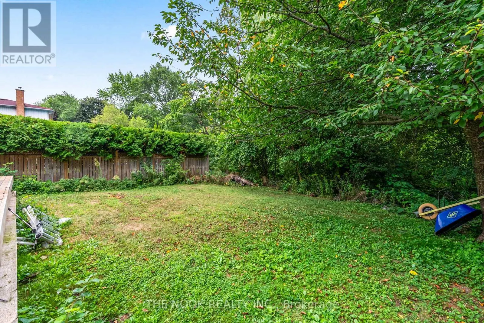 53 ACHESON BOULEVARD