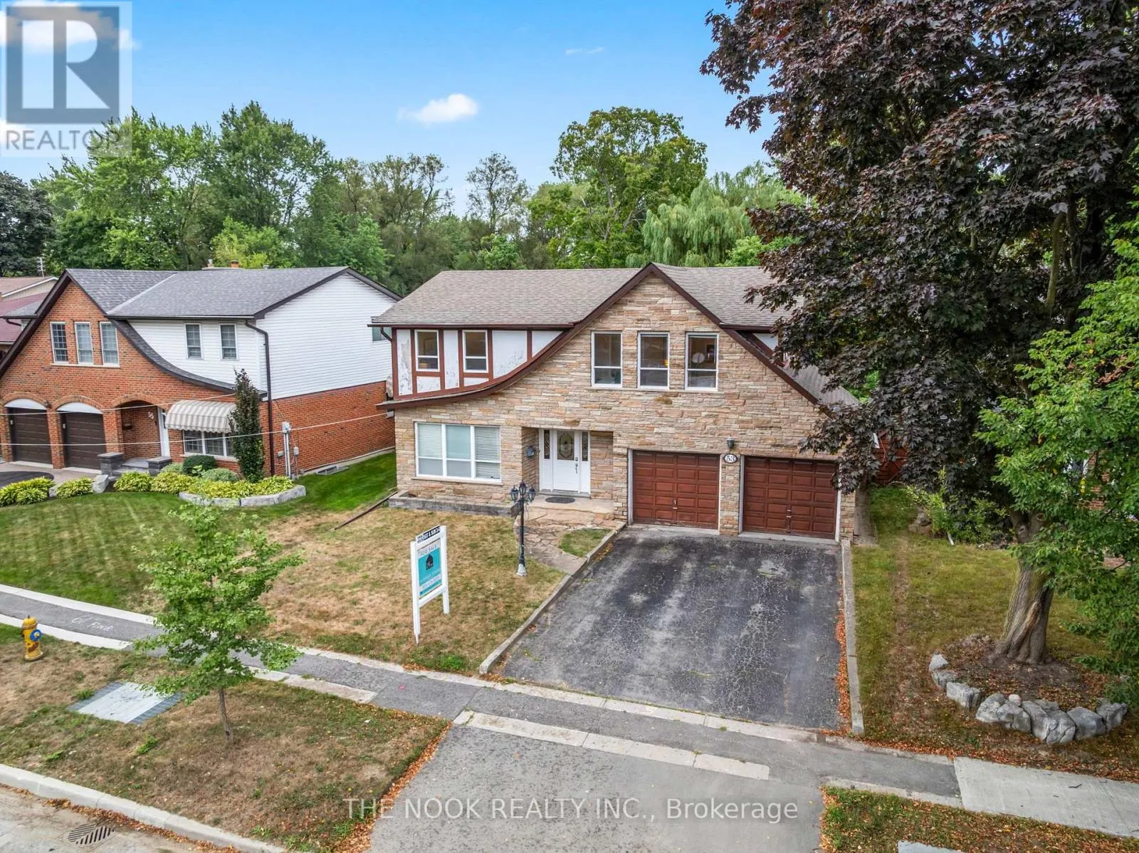53 ACHESON BOULEVARD