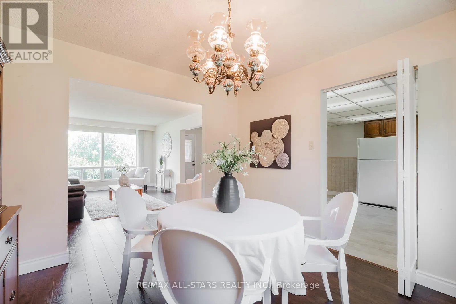 45 WELLPARK BOULEVARD