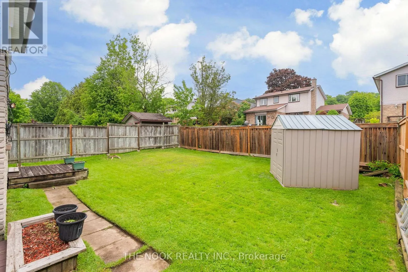 287 VIEWMOUNT STREET