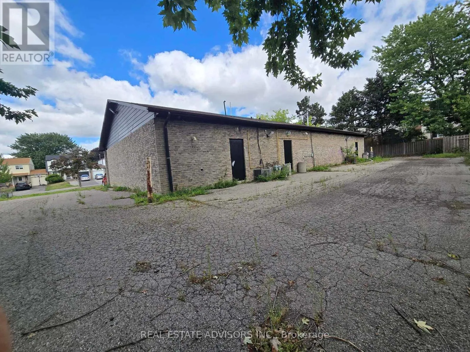 837 FINLEY AVENUE