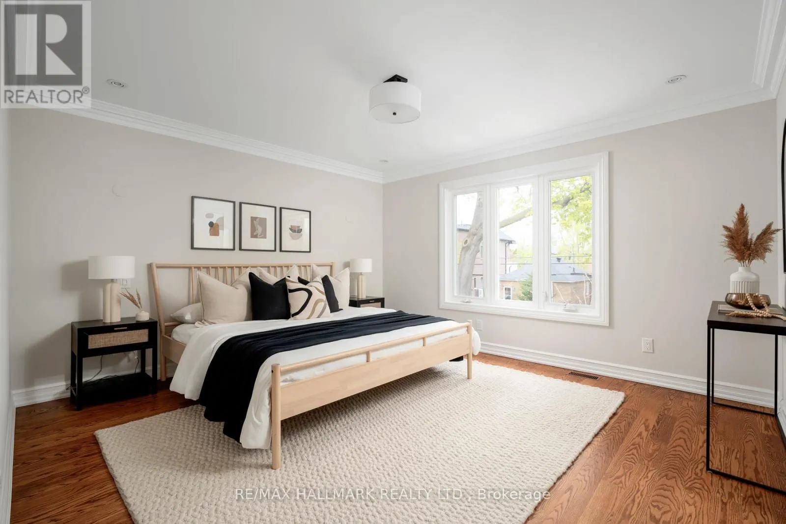 115 CADORNA AVENUE