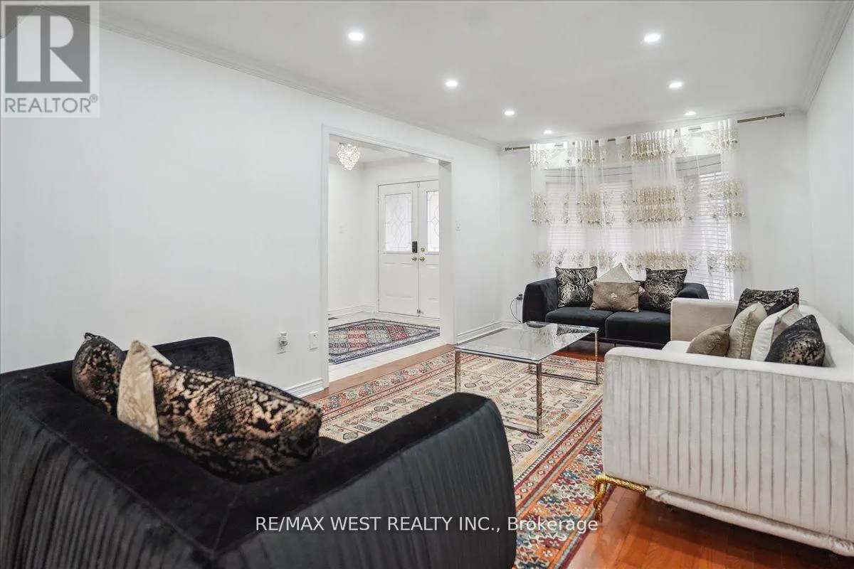 3 BRANSTONE DRIVE