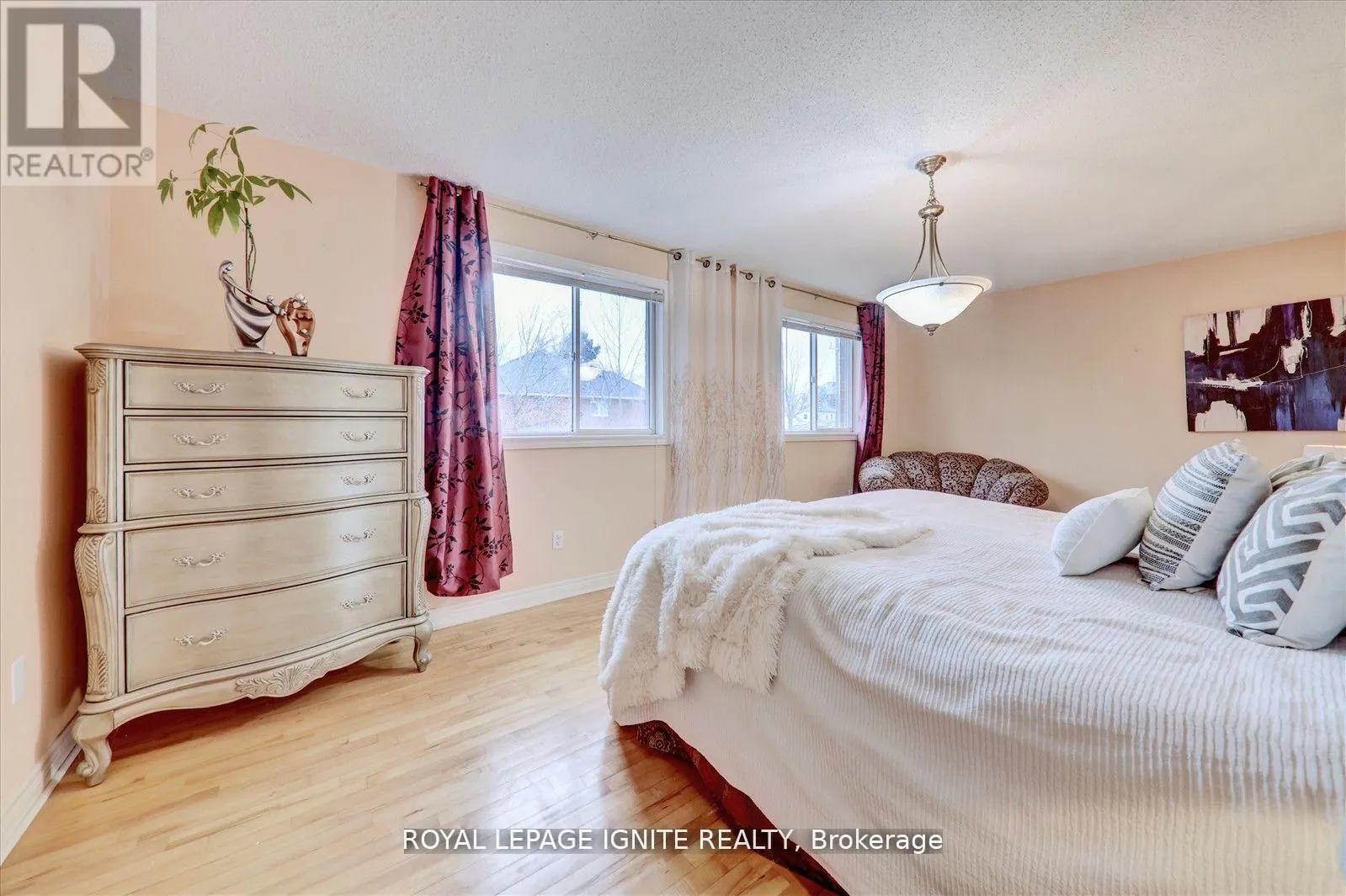 38 RODDA BOULEVARD