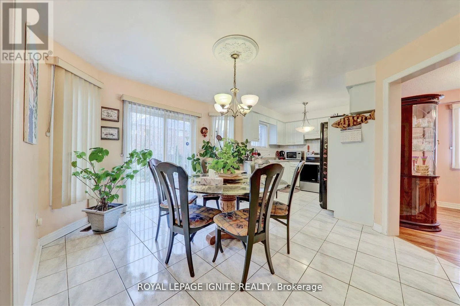 38 RODDA BOULEVARD