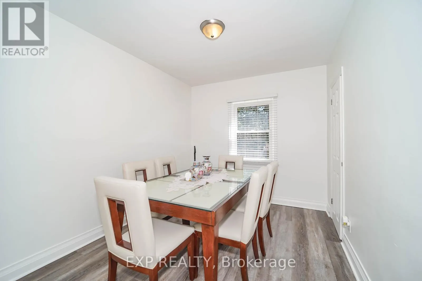43 SOUTHMEAD ROAD