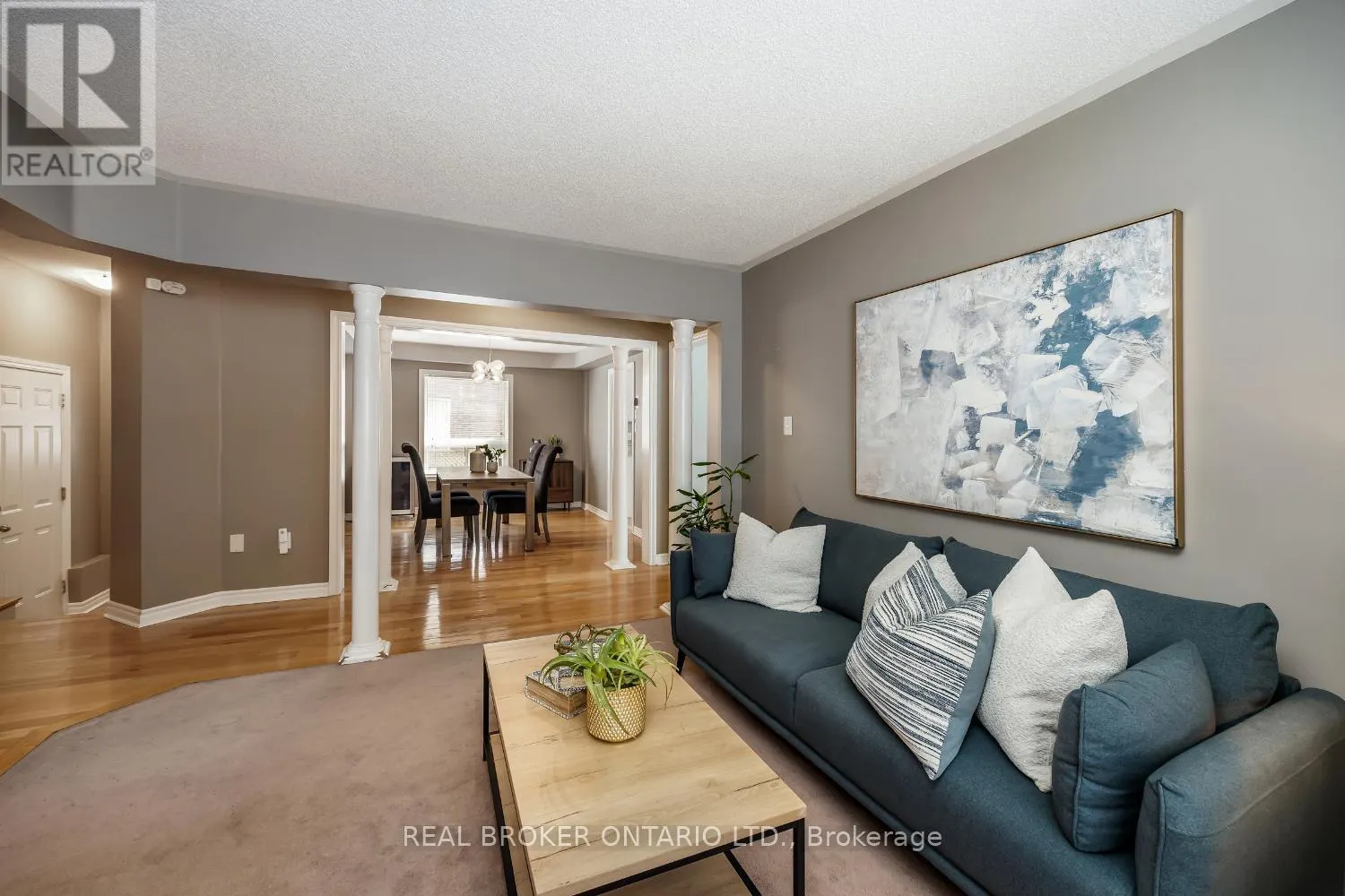 36 WEST SIDE DRIVE