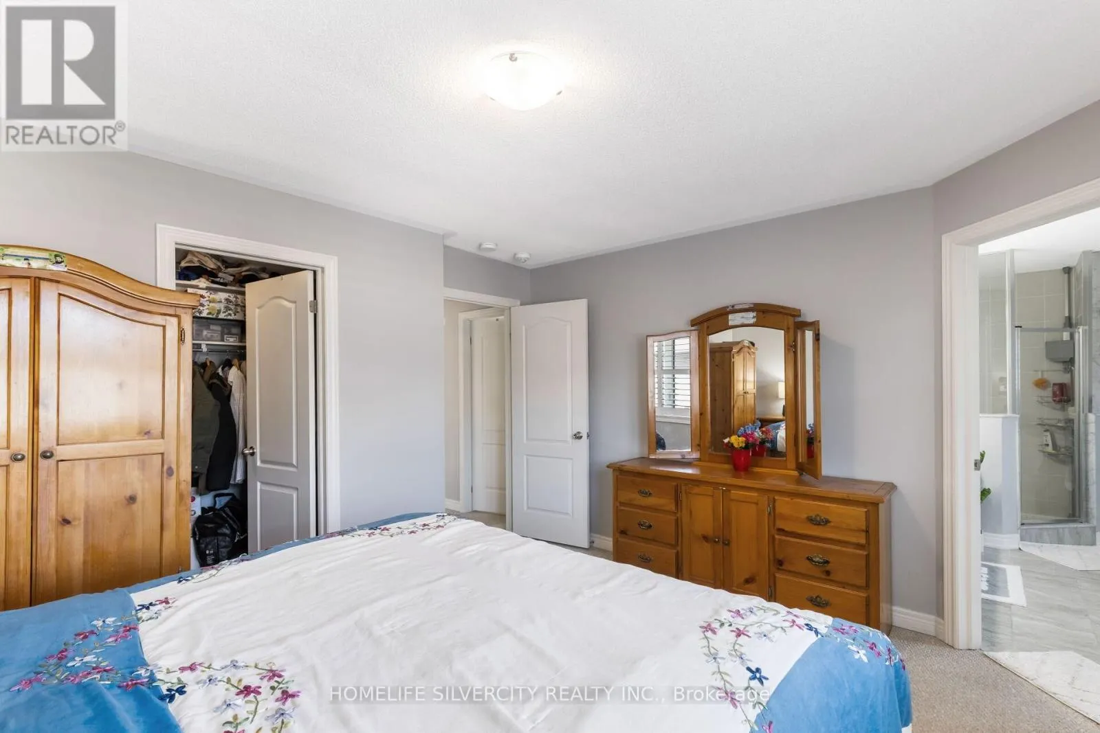 411 WINDFIELDS FARM DRIVE W