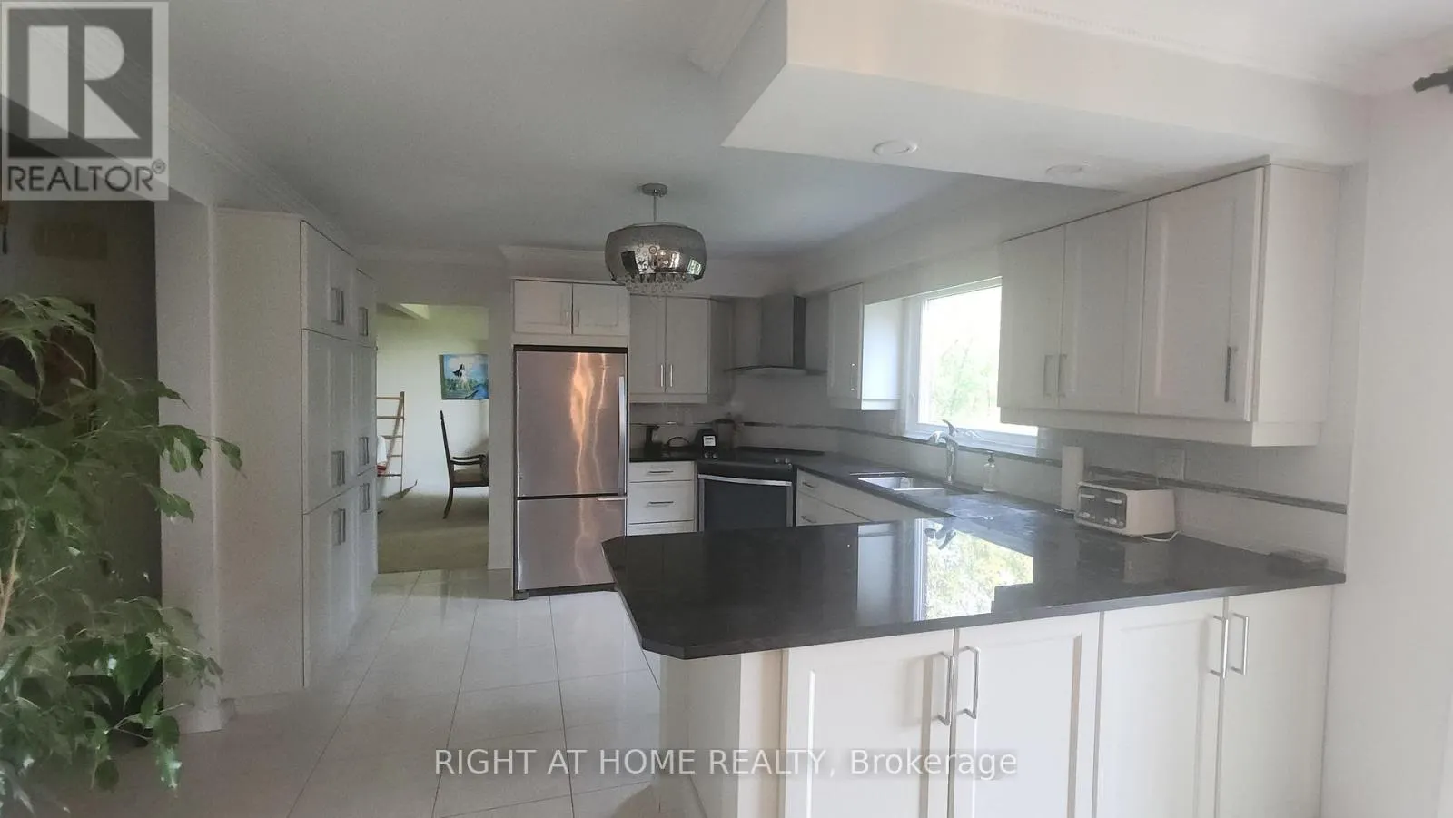 2853 BELLWOOD DRIVE