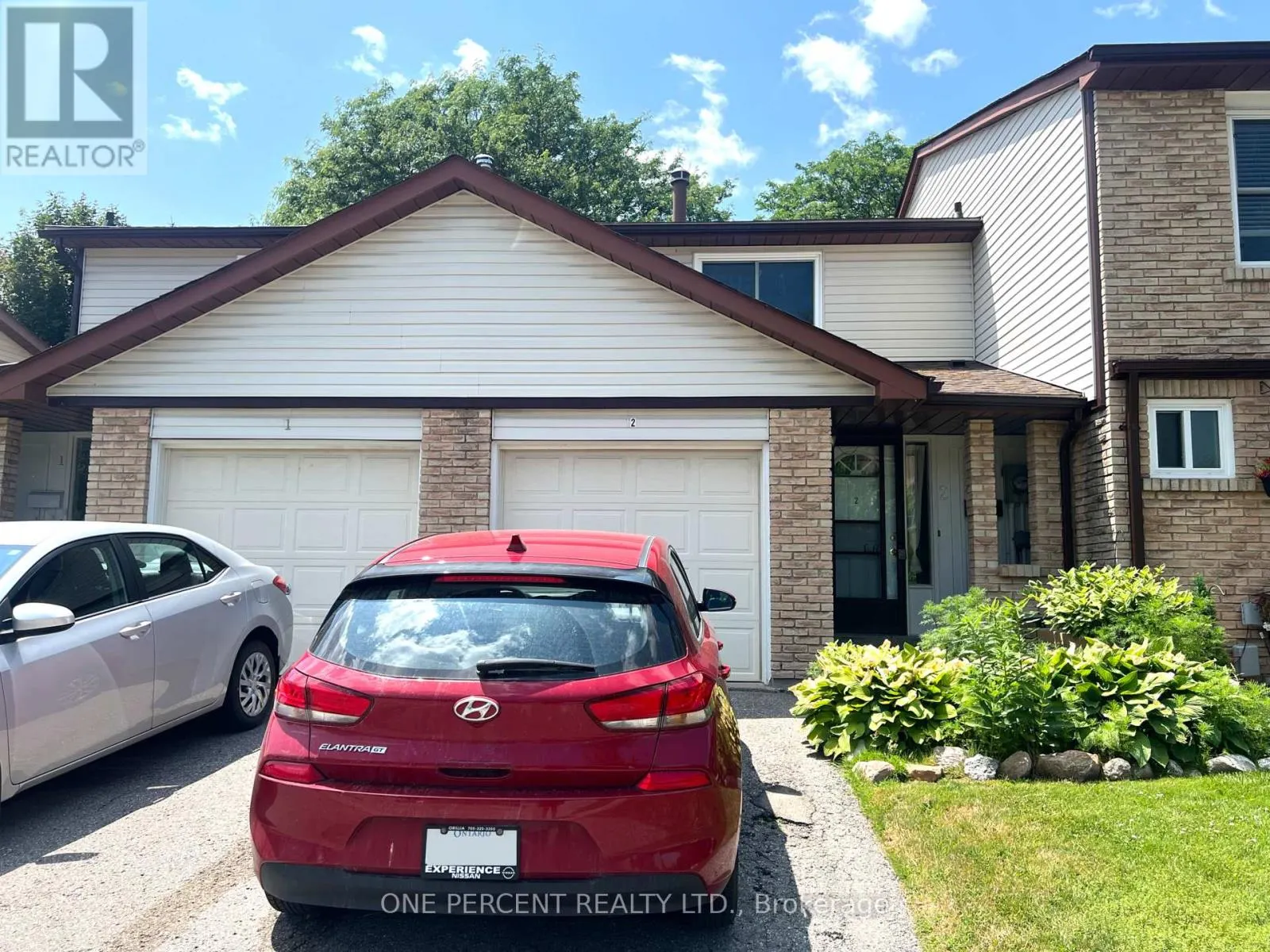 2 - 1330 TROWBRIDGE DRIVE W