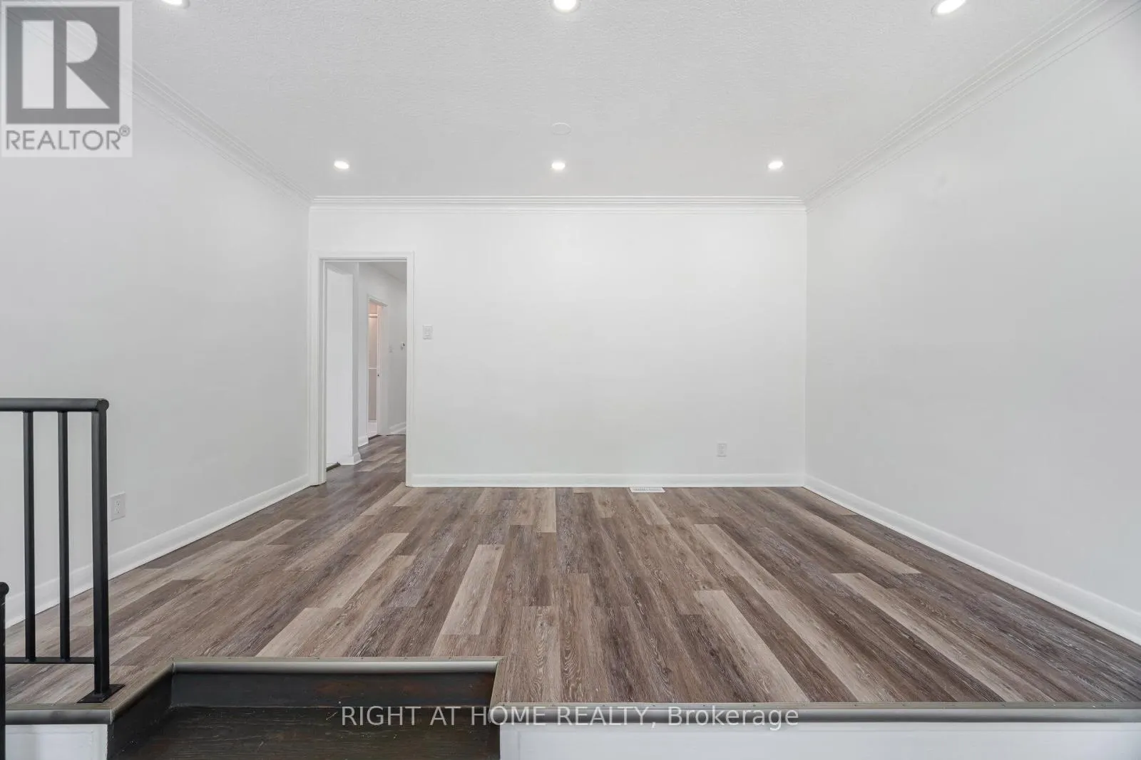 348 BELLAMY ROAD N