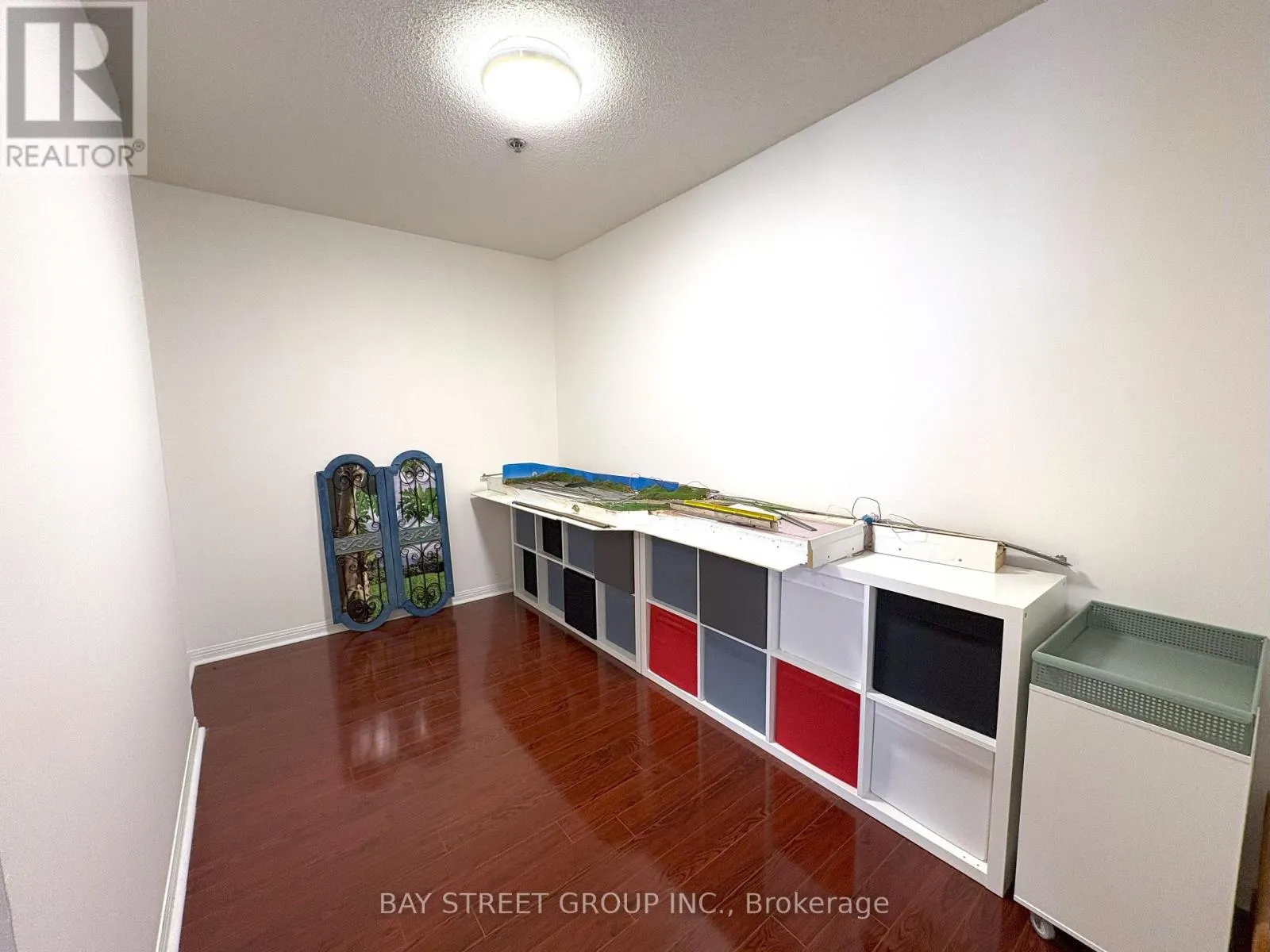 226 - 5235 FINCH AVENUE