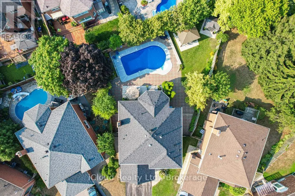 1109 PETUNIA PLACE
