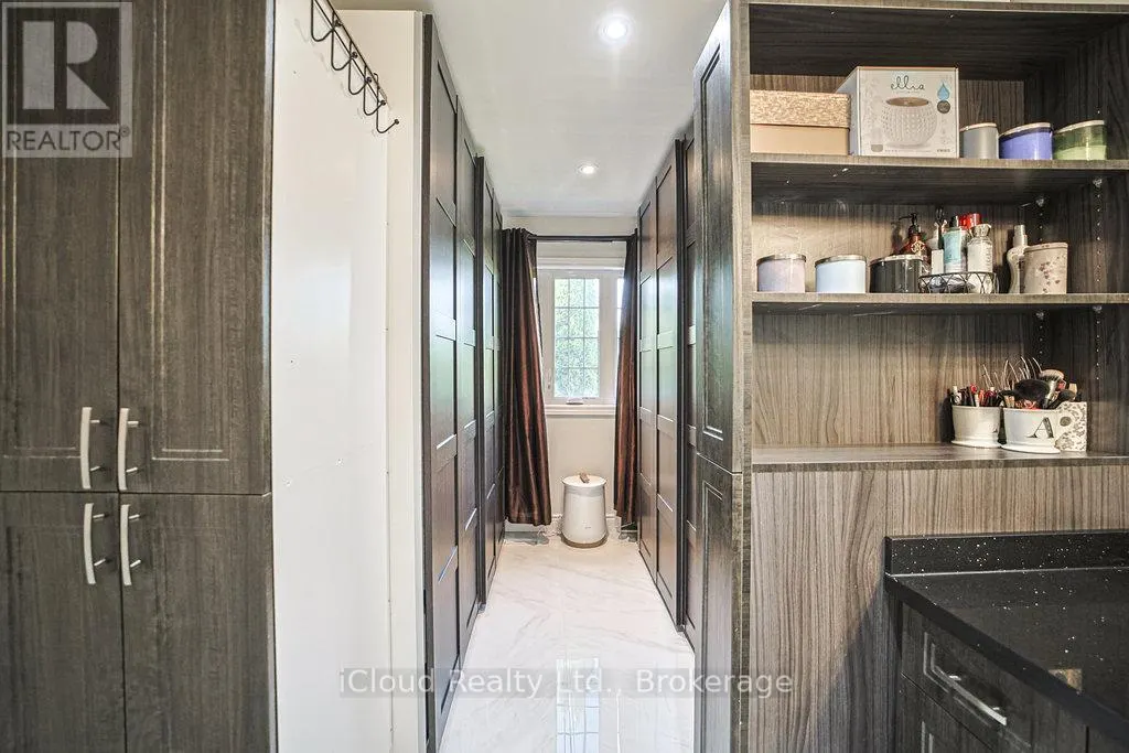 1109 PETUNIA PLACE