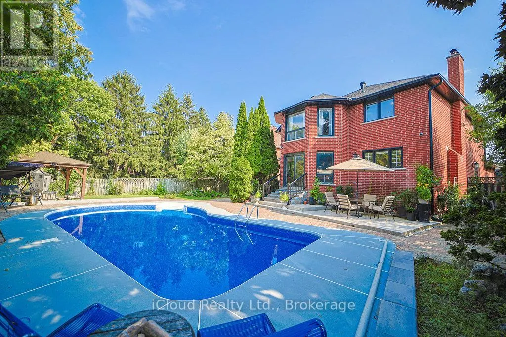 1109 PETUNIA PLACE