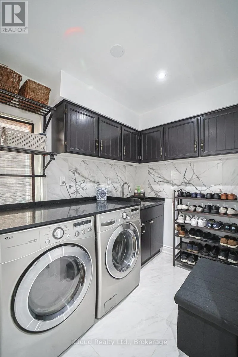 1109 PETUNIA PLACE