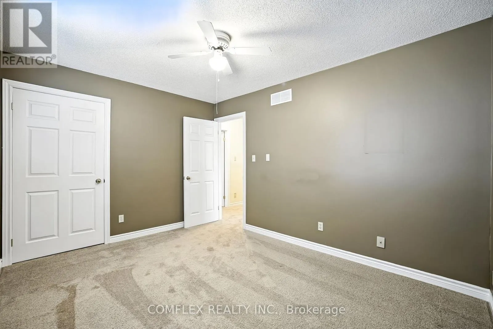 38 BARLEY MILL CRESCENT