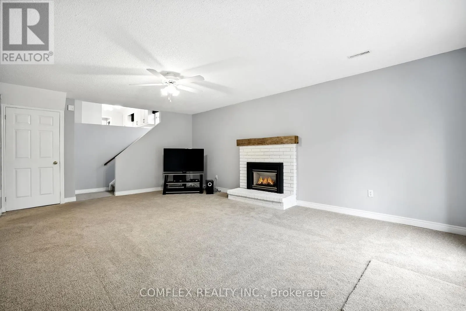 38 BARLEY MILL CRESCENT