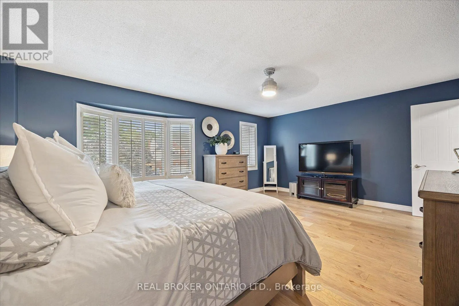 128 ROBERT ADAMS DRIVE