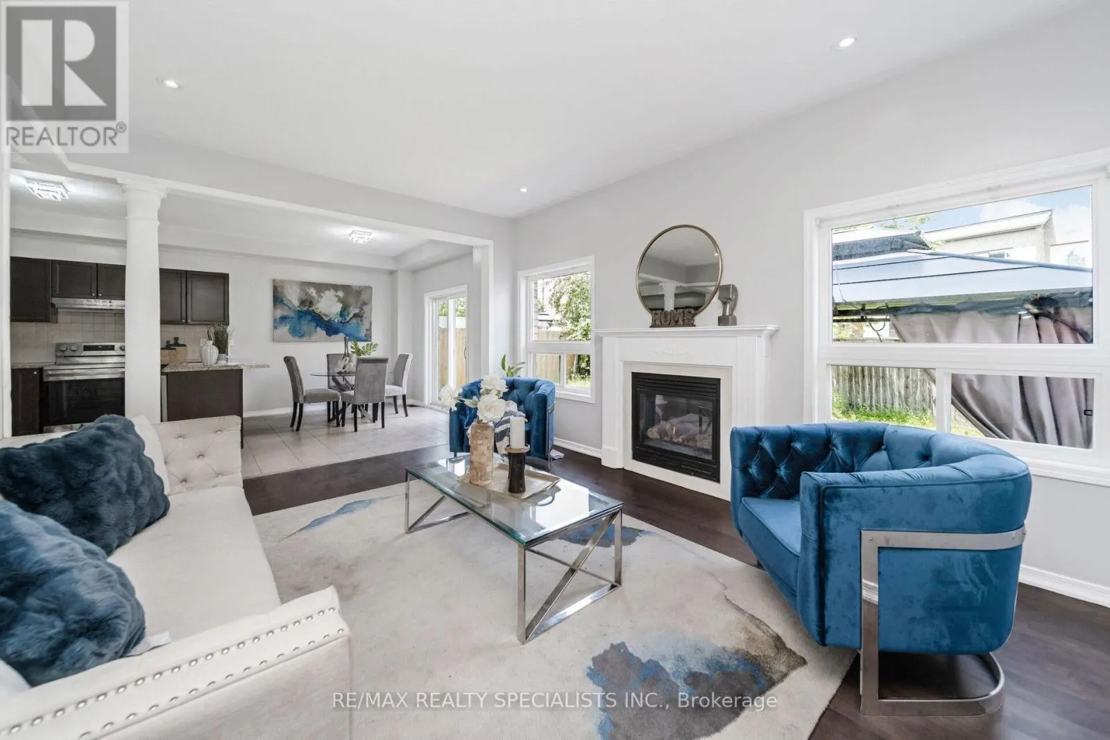 91 LAPRADE SQUARE