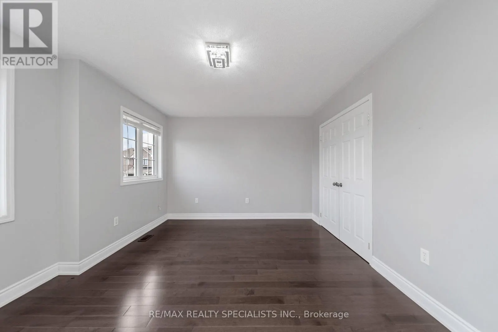 91 LAPRADE SQUARE