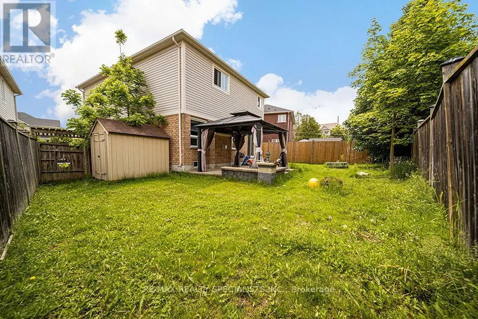 91 LAPRADE SQUARE