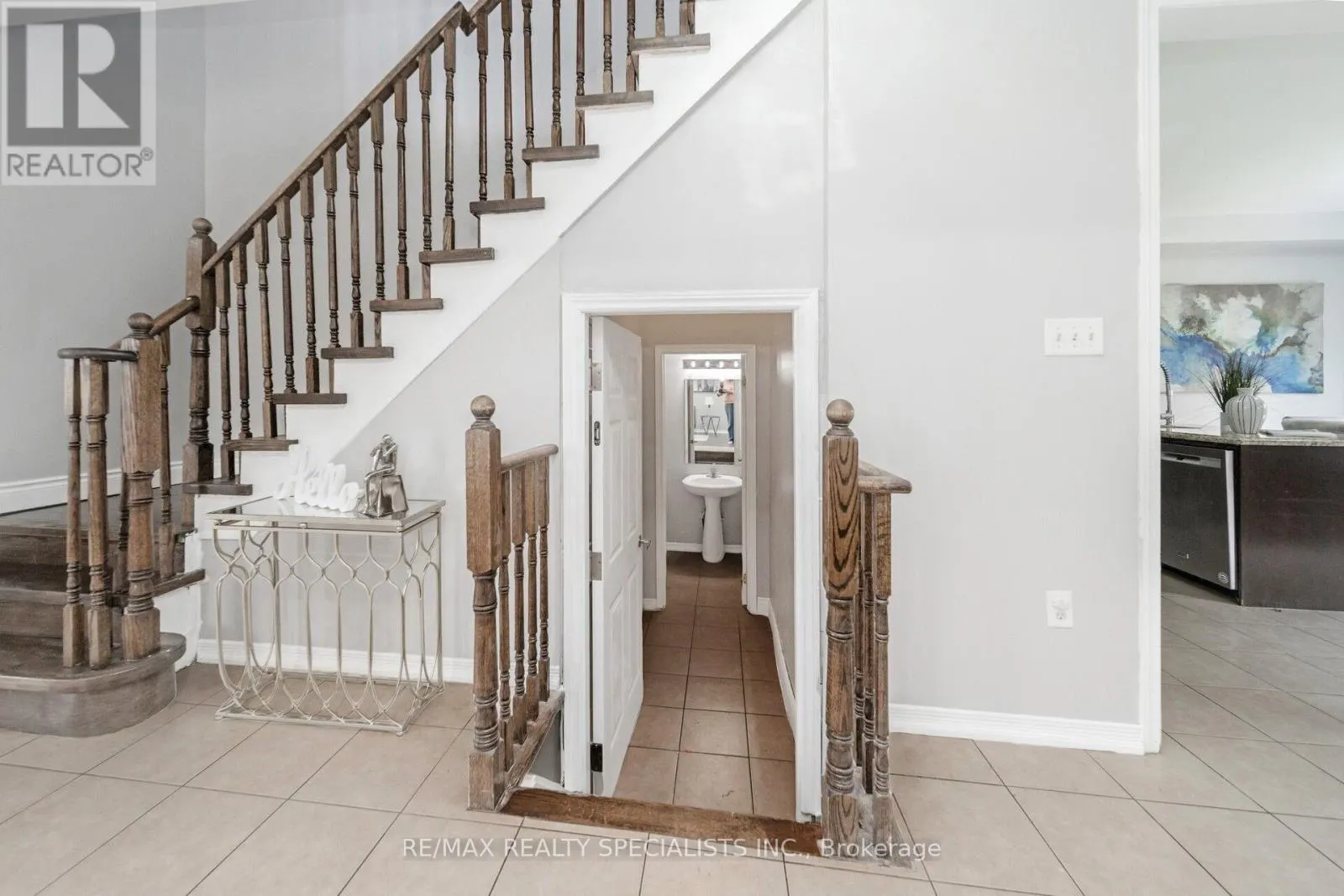 91 LAPRADE SQUARE
