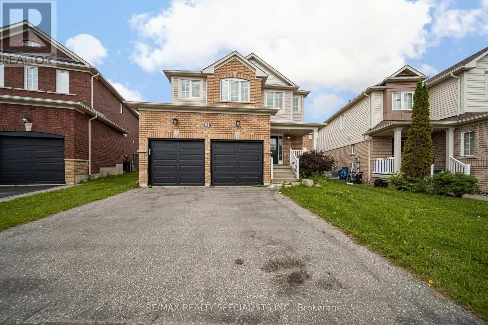 91 LAPRADE SQUARE