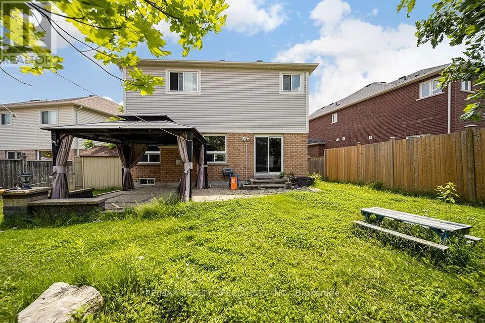 91 LAPRADE SQUARE