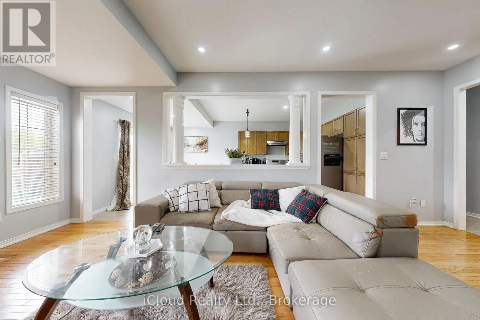 6 MOUNT PLEASANT AVENUE