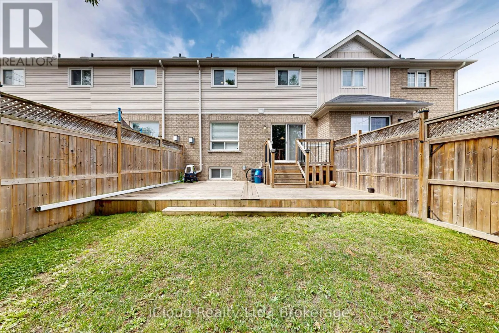 62 MCMANN CRESCENT
