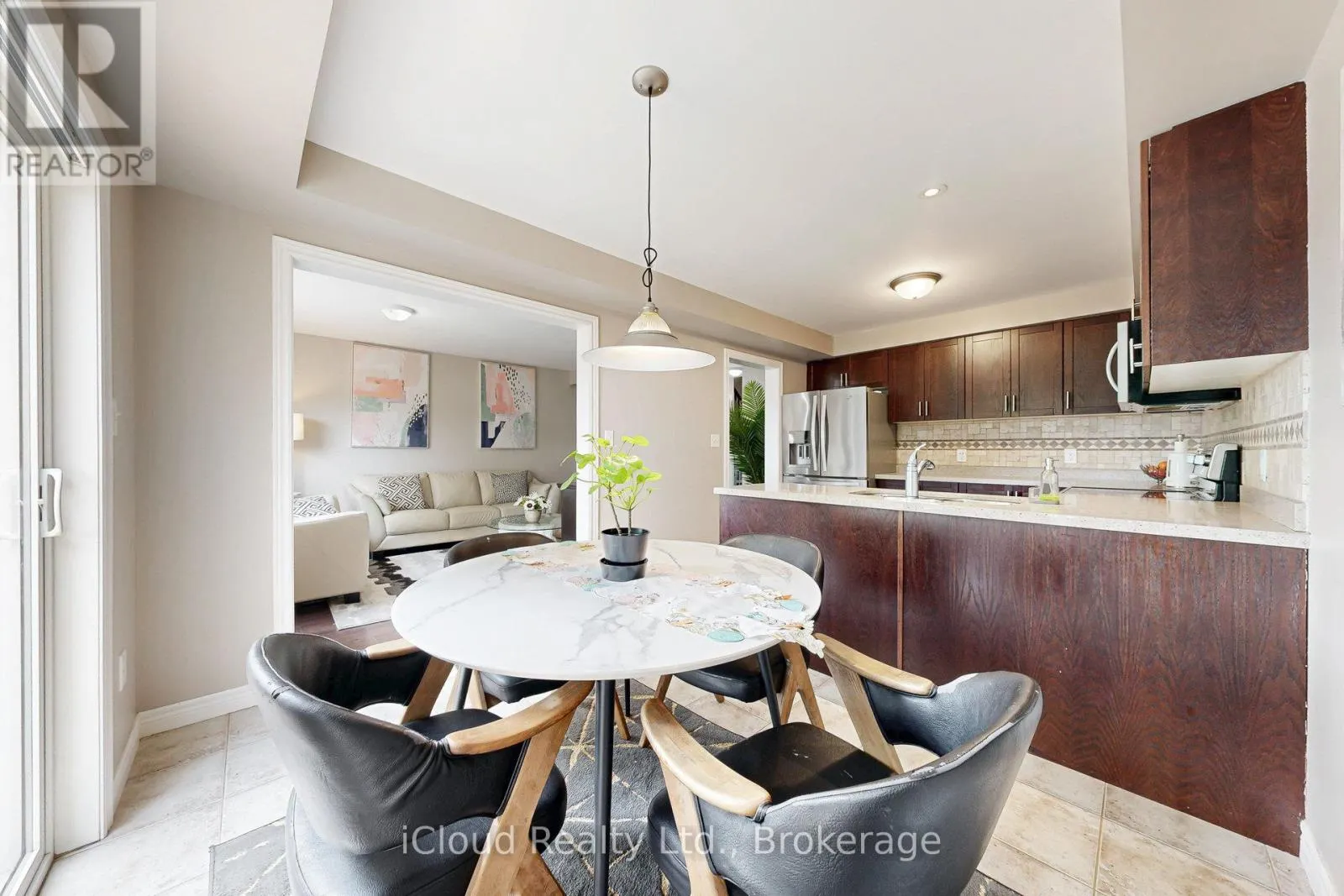 62 MCMANN CRESCENT
