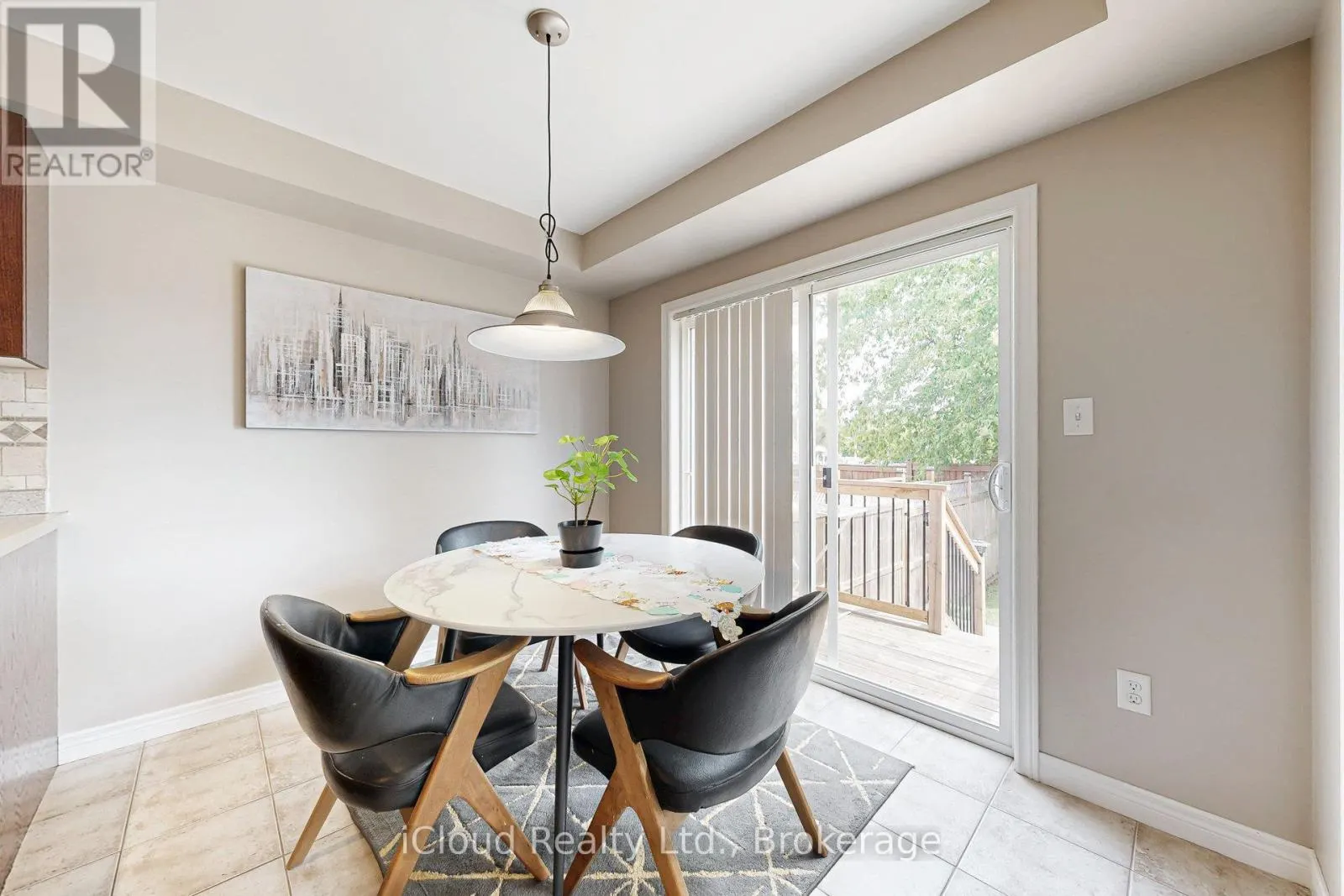 62 MCMANN CRESCENT