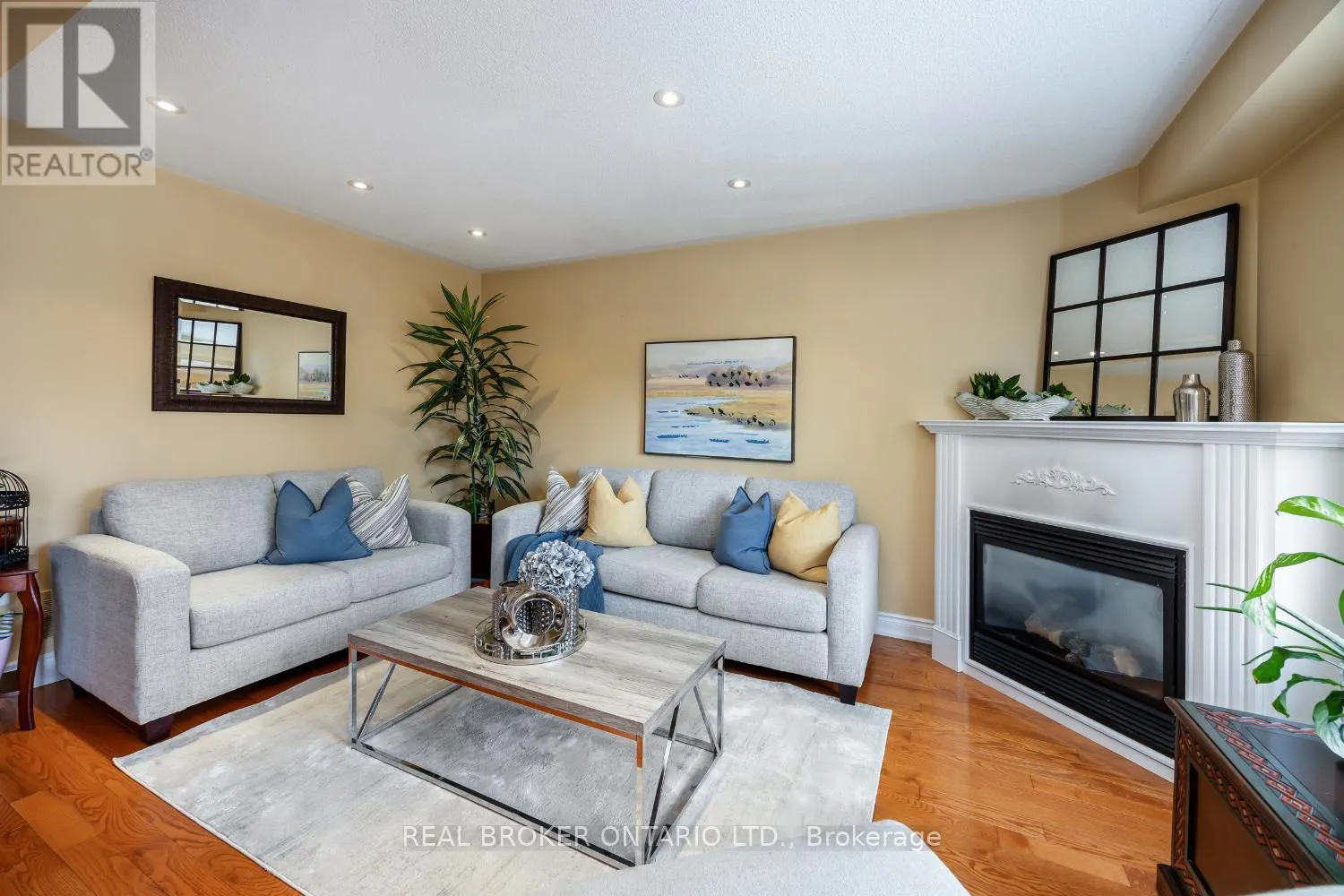 115 WILLIAM COWLES DRIVE