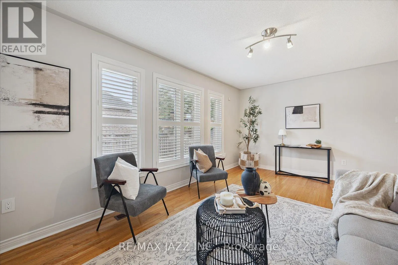 12 LACROIX COURT