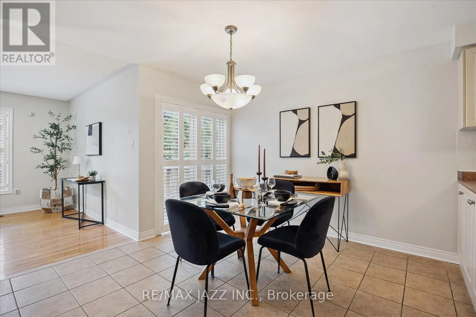 12 LACROIX COURT