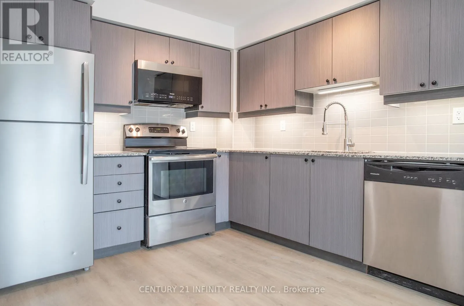 1006 - 1215 BAYLY STREET, #1006
